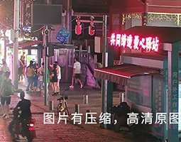 湖北户部巷以开宁慢直播智能球机直播爱心岗亭传递温情